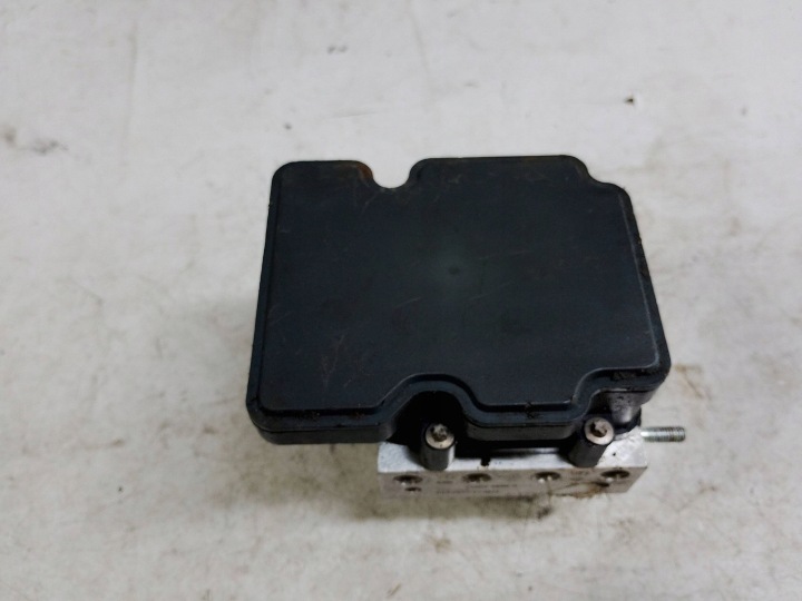 RENAULT POMPE DE FREIN ABS 476608240R EUROPE