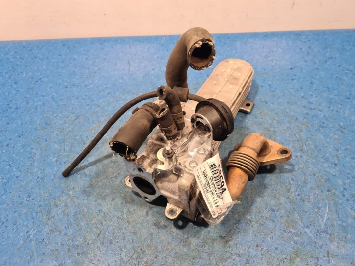 VOLKSWAGEN GOLF V 2.0 TDI RADIATEUR EGR NRF2002282