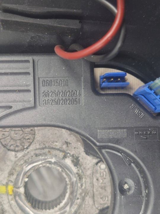 VOLANT ALFA ROMEO 156 86250202094