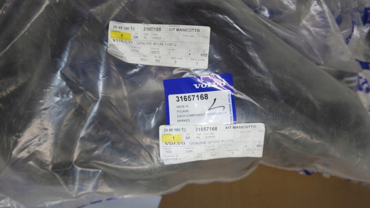 VOLVO V90 V60 S90 TUYAU TUYAU EAU NEUF OE 31657168