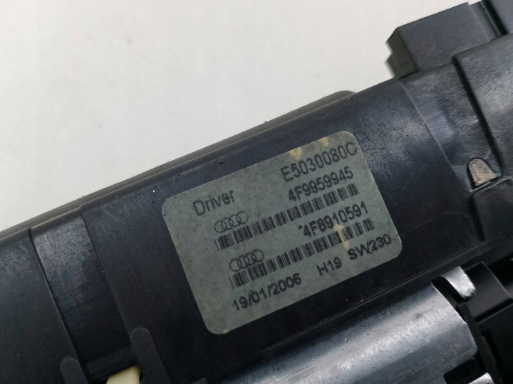 SERVOMOTEUR COUVERCLES DE COFFRE ÉLECTRIQUE AUDI A6 C6 4F9827851D 4F9959945