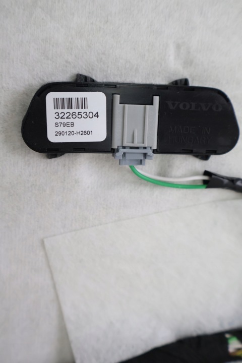 VOLVO V60 II PAVILLON 32247885, 31457803, 31694120, 32265302