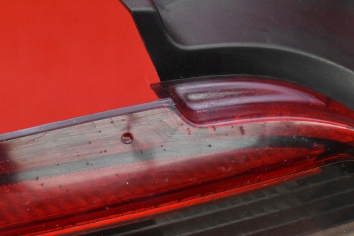 PHARE GAUCHE ARRIÈRE ARRIÈRE HONDA ACCORD 6 VI 5D HAYON 97-02