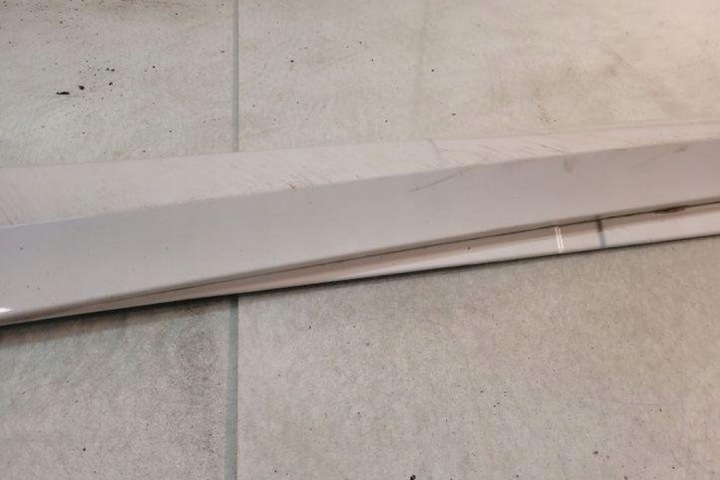 NADKLADKA SEUIL GAUCHE BMW 3 GRAN TURISMO (F34) 8057147 2.0L DIESEL 140KW