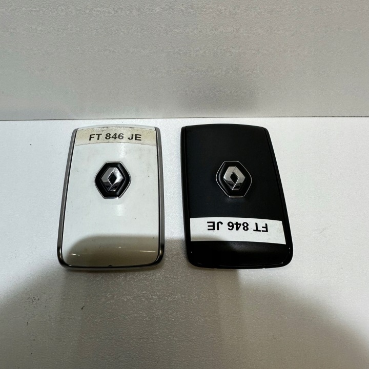 RENAULT SCENIC IV 1.7 DCI ORDINATEUR BCM 237104330S 284B10644R 487006831R