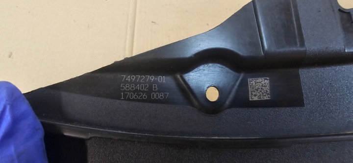 BMW V 5 G30 G31 GUIDE D'AIR STORE AVANT AVANT ORIGINE 7497279-01