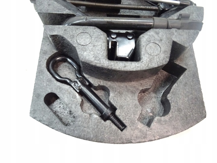 FORD MONDEO MK4 KIT RÉPARATION INSERT ROUES TRIANGLE OREILLE