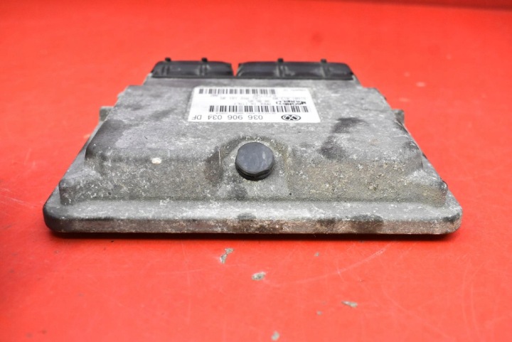 CONTRÔLEUR ORDINATEUR MOTEUR 036906034DF SKODA FABIA 1 I 1.4 16V 101 KM 99-04