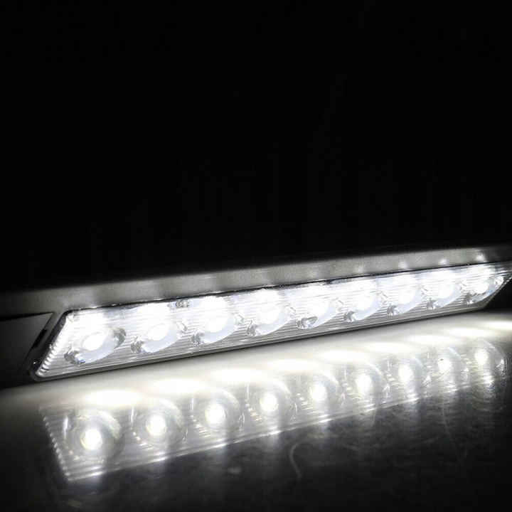 AMPOULE LED 12V VERS VESTIBULE SUR PORTES REMORQUES EXTÉRIEUR VERS CAMPING-CAR