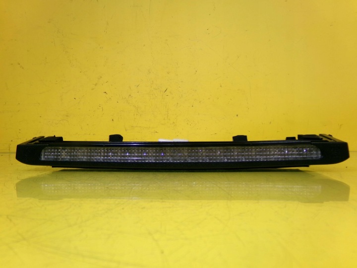 LANTERNE STOP PIED PEUGEOT 406 COUPÉ 22707008 NR134