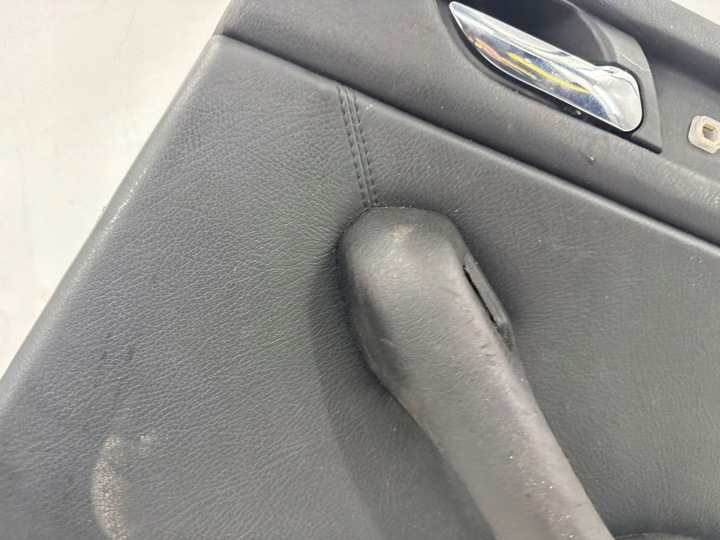 COLLECTEUR PORTES ARRIÈRE BMW 3 E46 8224536 ARRIÈRE CÔTÉ DROITE