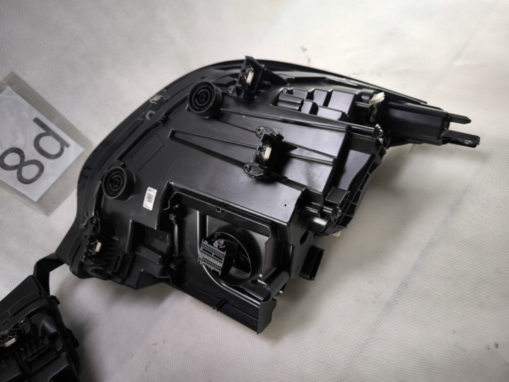 BMW I3 LCI LIFT I01 COMPLET LED ADAPTIVE GAUCHE DROIT PROJECTEUR 9853420 9853419