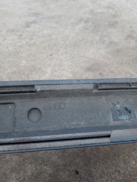 AUDI A4 B8 MOULURE SEUIL DÉCORATIVE S-LINE!!! COULEUR LZ7H GAUCHE 8K0854931A 21-8