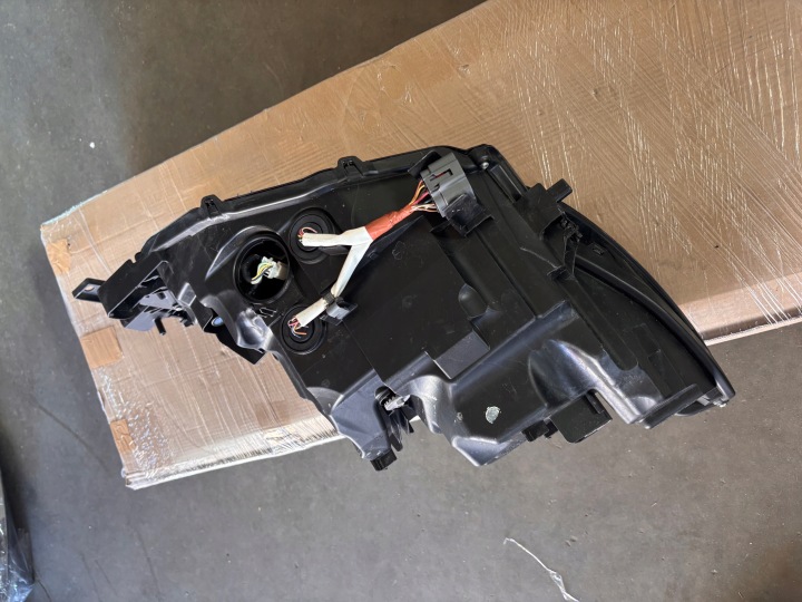 MAZDA 6 GJ LIFT PHARE GAUCHE AVANT COMPLET LED ORIGINAL GRF5-51040