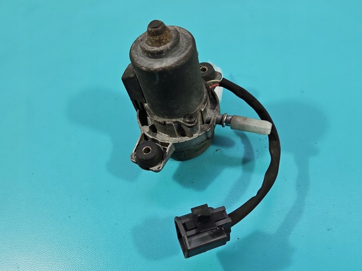 POMPE VIDE VOLVO XC90 I 02- 30630398 2.9 T6
