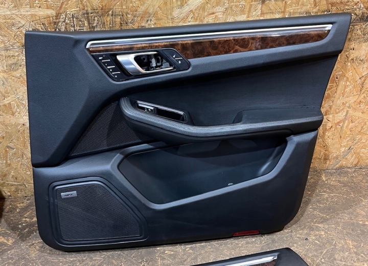 SIÈGES BANQUETTE ARRIÈRE CARDAN TUNNEL JEU PORSCHE MACAN 1