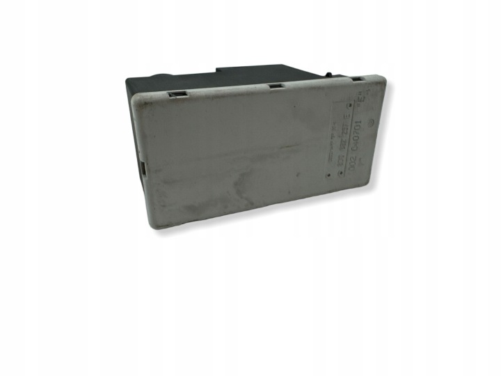 AUDI A3 S3 8L 2002 POMPE CENTRAL SERRURE