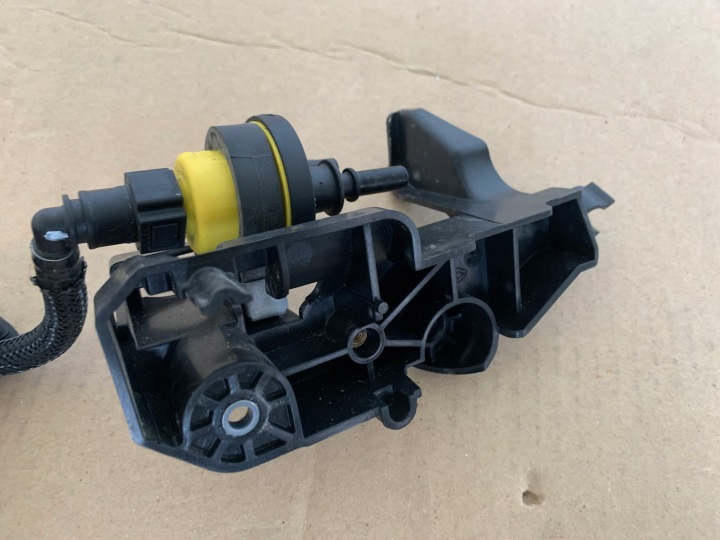 TOWNSTAR RENAULT KANGOO IV 4 1.3 TCE FIXATION WEZA EAU ORIGINAL