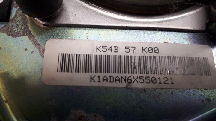 K54B57K00 AIRBAG CONDUCTEUR KIA CARNIVAL I