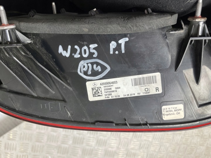 MERCEDES OE A2059064603 W205 PHARE DROIT ARRIÈRE