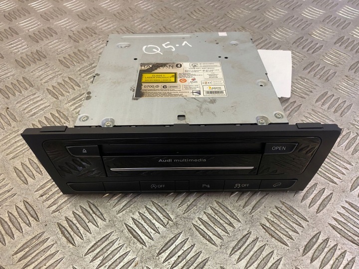 AUDI Q5 SQ5 2013 PANNEAU AUTORADIO CD/DVD/GPS 8R1035666C