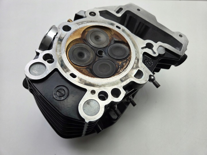 BMW R 1250 CULASSE DROITE 8393770