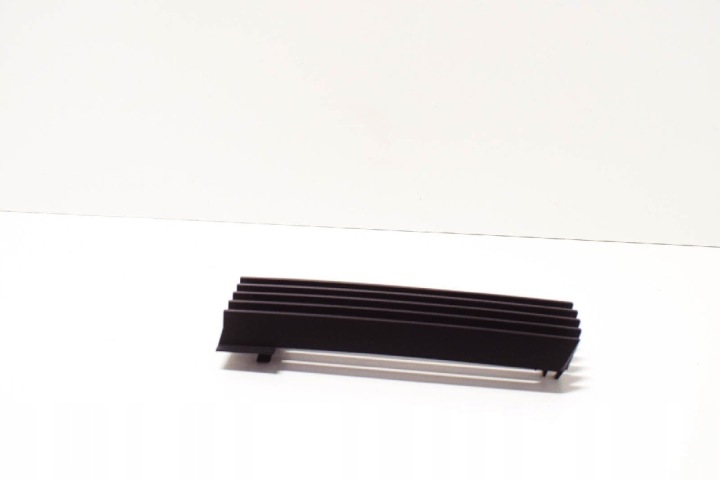 BMW 8 E31 AVANT PARE-CHOCS ADMISSION AIR GAUCHE 51131940907 1940907