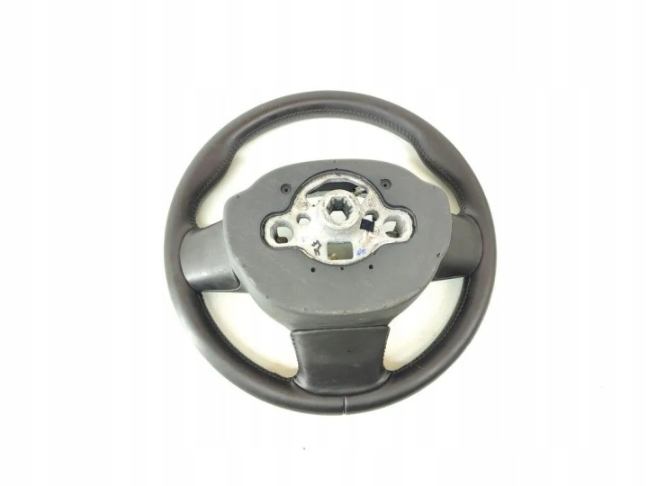 VOLVO XC60 2022 VOLANT
