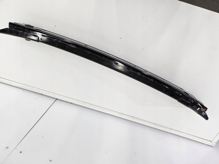 POUTRE PARE-CHOCS FORD MUSTANG 6 VI 14-23R. AVANT RENFORCEMENT