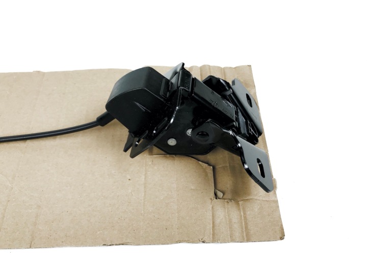 SERRURE DE PORTE RENAULT T. MASTER 2,3 10- RENAULT 8200661149