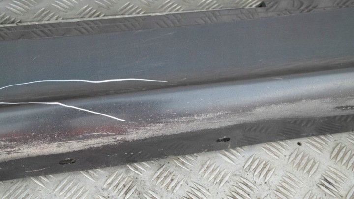 BMW 1 E87 REVÊTEMENT SEUIL GAUCHE SPARKLING GRAPHITE