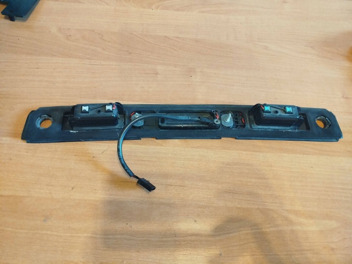 POIGNÉE COUVERCLES DE COFFRE COUVERCLES DE COFFRE SAAB 9-5 12777460