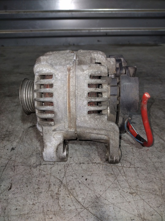 ALTERNATEUR 0124425010 OPEL CORSA C 1.0 1.2 B