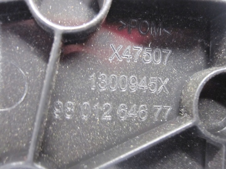 PEUGEOT 308 II BOÎTE À GANTS TUNNELS CENTRAL 9801264677