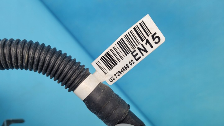 BMW F45 225XE 18R TUYAU GOULOTTE DE REMPLISSAGE DE CARBURANT R2745100001 7394856