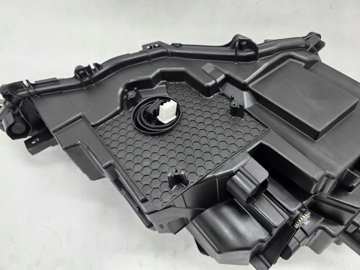 LEXUS RX IV LIFT 350H 19+ PHARE AVANT AVANT GAUCHE COMPLET LED EUROPE 48215