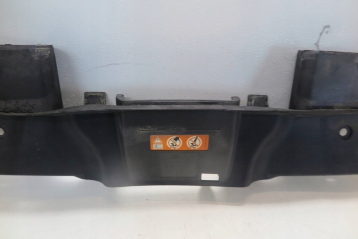 PROTECTION PANNEAU AVANT ADMISSION CONDUIT D'AIR MERCEDES ESSENCE W218 A2185000755