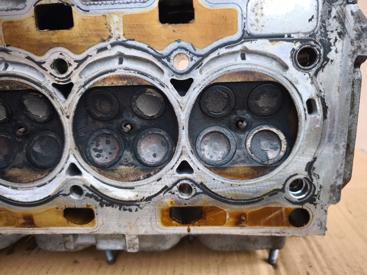 MINI COOPER R56 R55 1.4 1.6 16V VTI N12B14AA CULASSE