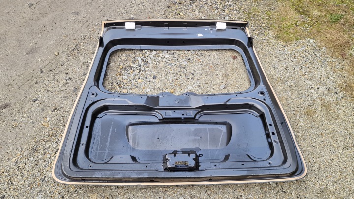 COUVERCLES DE COFFRE ARRIÈRE MERCEDES CITAN NEUF ORIGINALE