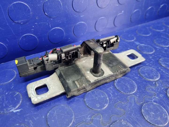 VERROU SERRURE COUVERCLES DE COFFRE COUVERCLES DE COFFRE AUDI Q7 4M ORIGINAL 80A827507