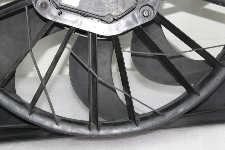 MERCEDES E CLASSE W211 VENTILATEUR RADIATEUR A2115000593