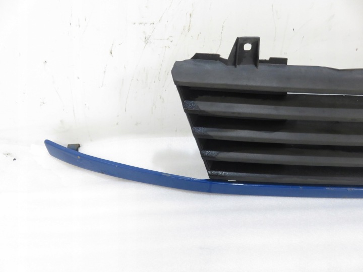 CALANDRE GRILLE MERCEDES VITO (638) A6388880415