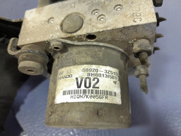 HYUNDAI I40 2.0 178KM POMPE ABS 58920-3Z510 BH60131501
