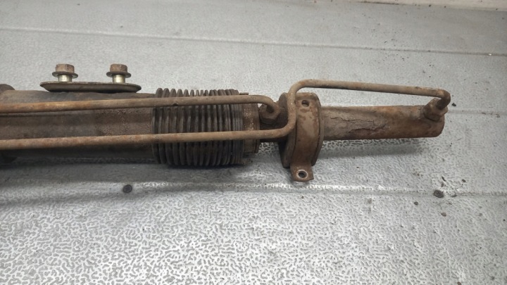 CRÉMAILLÈRE DE DIRECTION OPEL ASTRA F 93R 1.6B 2602070