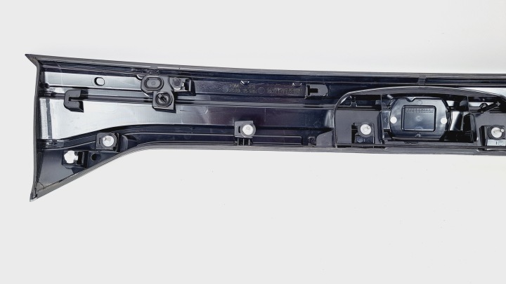 VW T-CROSS 18+ CACHE MOULURE CENTRALE COUVERCLES DE COFFRE COUVERCLES DE COFFRE 2GM827577H