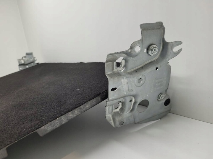 REVÊTEMENT COUVERCLES DE COFFRE MERCEDES A CLASSE W169 EUROPE A1696800141