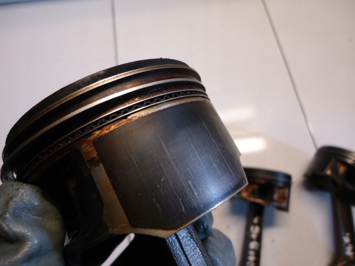 MINI COOPER R53 1.6K W11B16 PISTON AVEC BIELLE