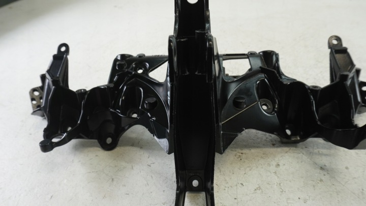 G794 YAMAHA FJR 1300 16-24 CHÂSSIS FIXATION CARÉNAGE PHARES