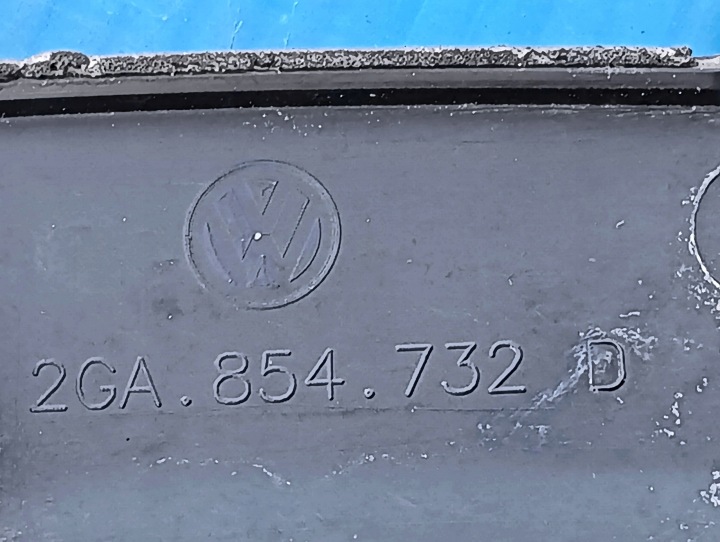 VW T-ROC MOULURE REVÊTEMENT GARDE-BOUE AVANT AVANT DROITE 2GA854732D