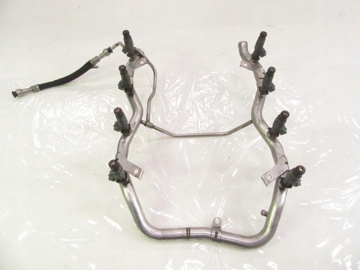 MOULURE INJECTION INJECTEURS BMW E38 E39 E53 X5 4.4 M62 M62B44TU 286KM VANOS
